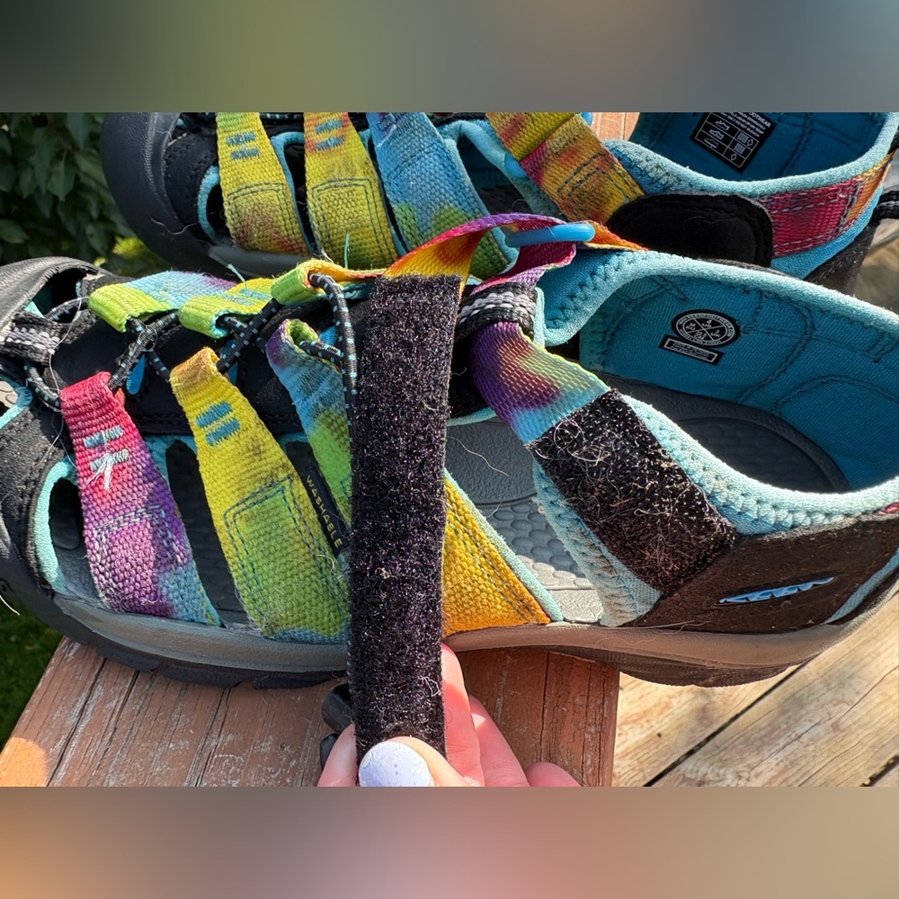 KEEN NEWPORT Rainbow tie dye big kids 4Y unisex - Picture 3 of 7